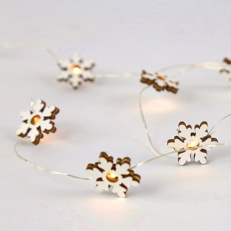 "WOODEN SNOWFLAKE" 10 LED ΛΑΜΠ. ΣΕΙΡΑ ΜΠΑΤ.(2xAA),WW, ΑΣΗΜΙ ΚΑΛ. ΧΑΛΚ.,IP20, 90+30cm,ΔΙΑΦ ΚΑΛ ΤΡΟΦ ACA X07101140